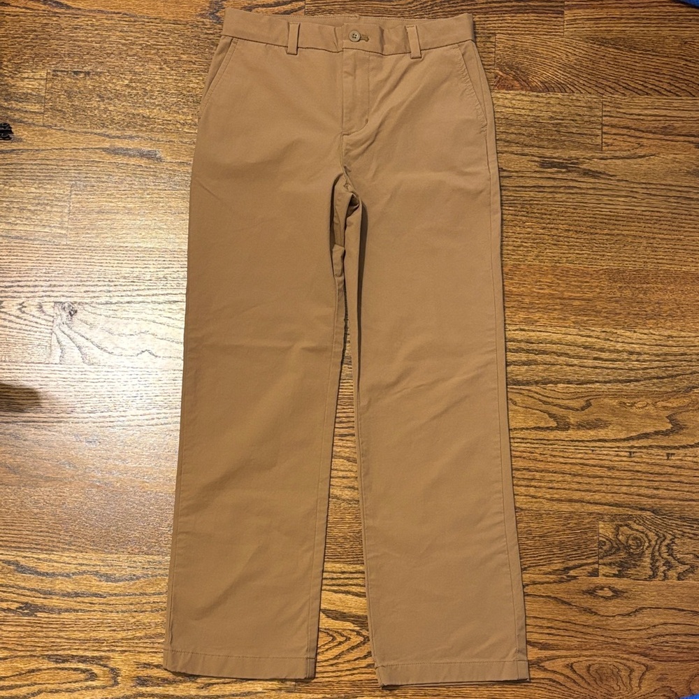 Vineyard Vines boys performance khakis